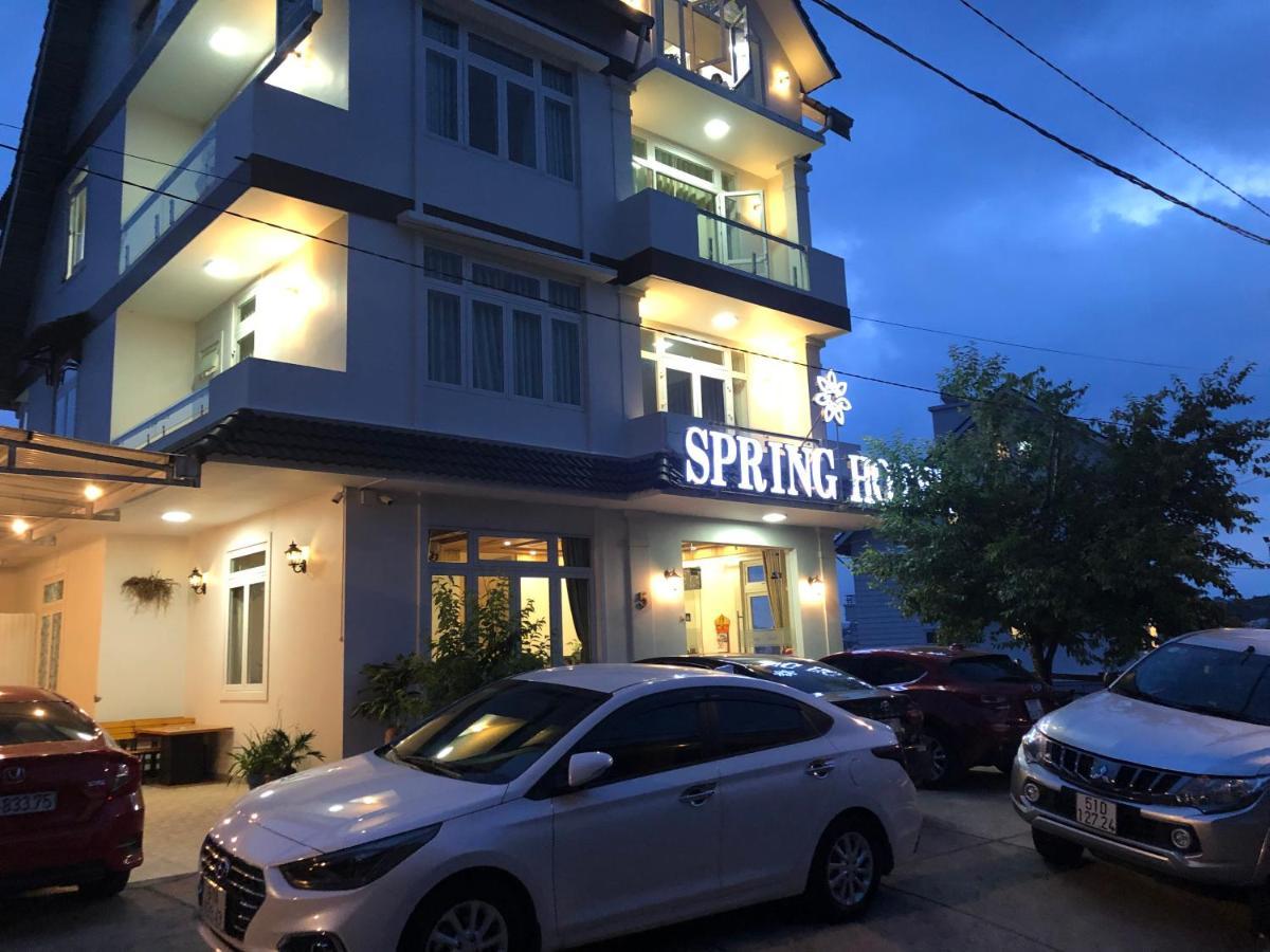 Spring Hotel Da Lat Esterno foto